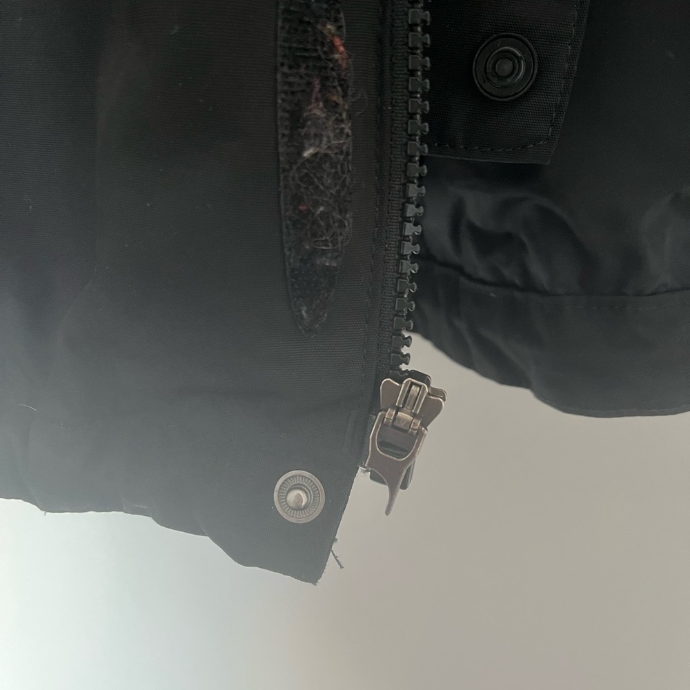 NORTHFACE — Ski Jacket/Shell (Black + White) — Large - Picture 4 of 5